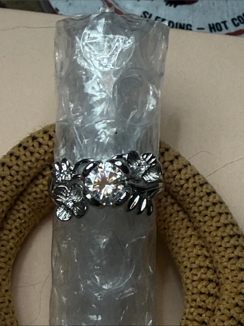 GRA CERTIFIED MOISSANITE DIAMOND 1 CT Baked Silver Floral Ring NEW